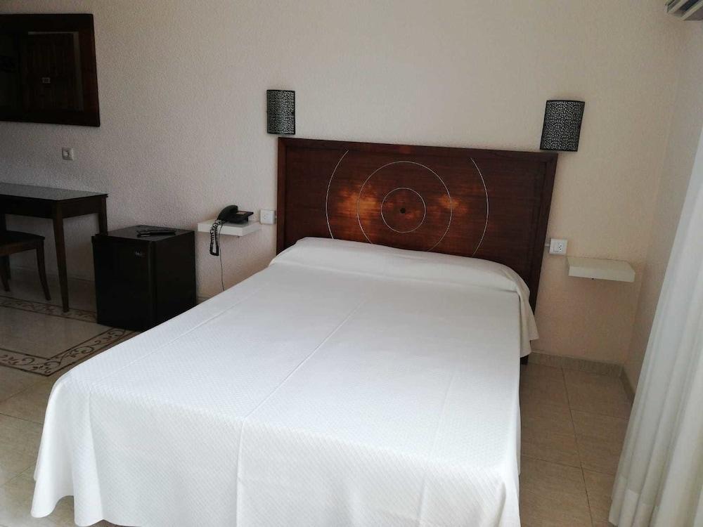 Hotel Iberflat Marynton Benicarlo Bagian luar foto